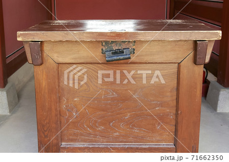 性 世界文化遺産 米びつ 71662350