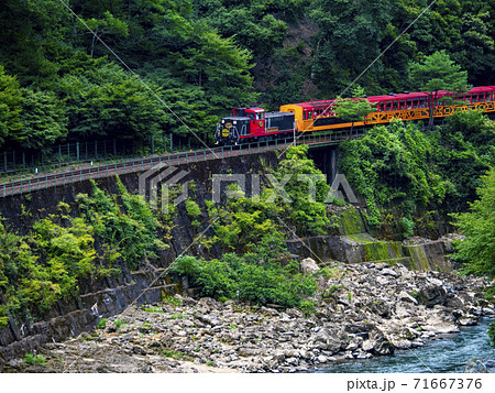 嵯峨野トロッコ列車（京都府京都市西京区） 71667376