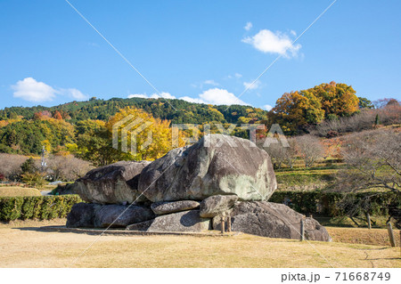 奈良県明日香村の石舞台古墳 71668749