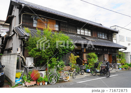 11月　台東156日本家屋･長屋(上野桜木) 71672875