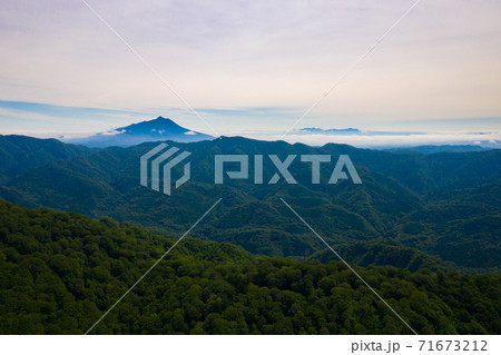 白神山地からの岩木山 71673212