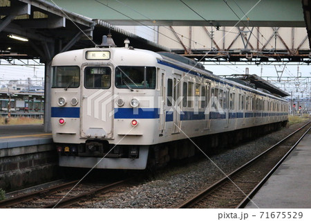 415系 71675529