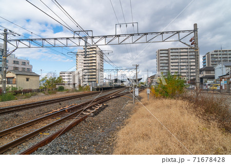Jr津田駅付近の踏切の写真素材