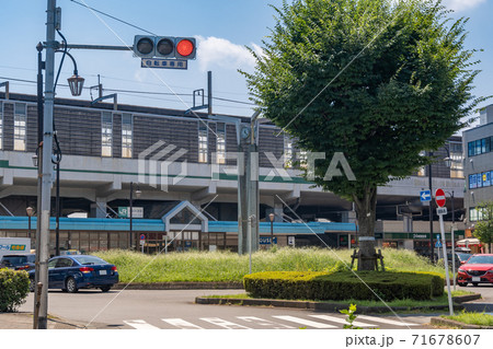 駅前風景　浮間舟渡駅 71678607