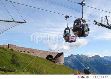 スイス 　ティチーノ州　モンテ・タマロ　サンタ・マリア・デリ・アンジェリ 71685437