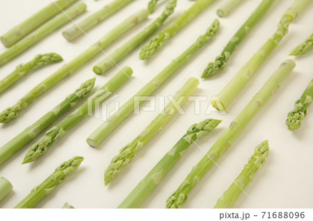 Close up of fresh green asparagus 030 71688096
