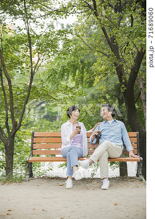 Happiness people lifestyle, Asian senior couple 229 71689060