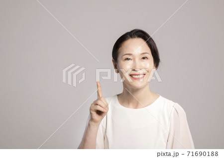 Happiness and healthy lifestyle, clean skin care natural beauty 014 Happiness and healthy lifestyle, clean skin care natural beauty 014 71690188