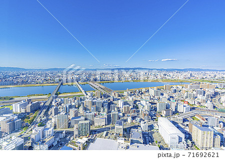 大阪　キタ　都市景観　 71692621