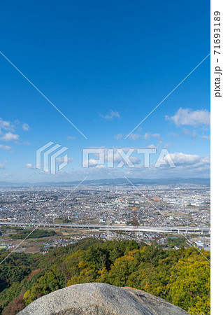 交野山山頂から見た景色（北摂方面） 71693189