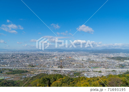 交野山山頂から見た景色（北摂方面） 71693195