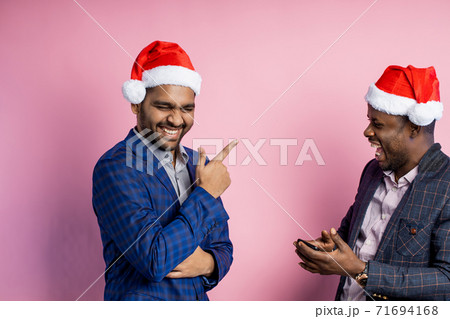 Portrait of two businessmen in studio 71694168