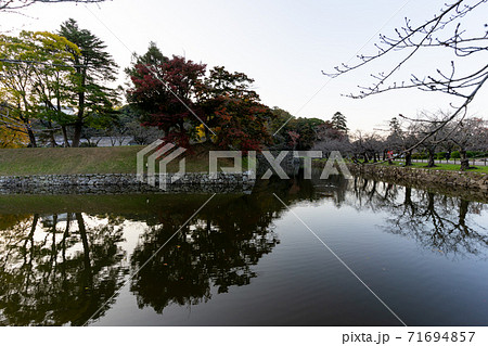 【滋賀県】 彦根城 秋 【滋賀県】 彦根城 秋 71694857