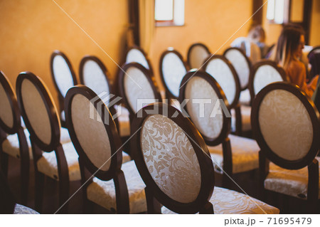 The impromptu conference room for various events 71695479