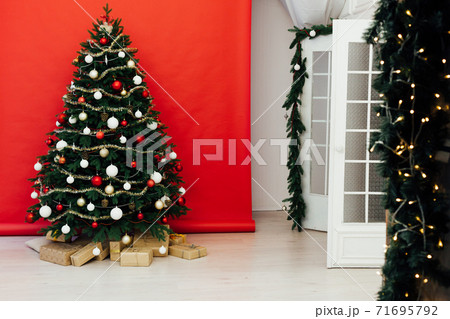 New Year's Red Christmas Interior Home Christmas Tree Pine Gifts 71695792