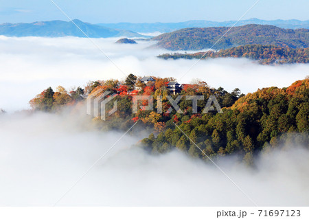 天空の山城4720 天空の山城4720 71697123
