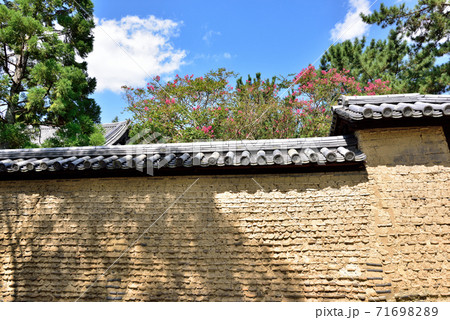 奈良の築地塀 奈良の築地塀 71698289