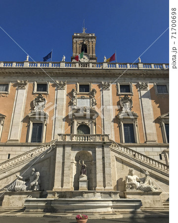 VIew of Palazzo Senatorio 71700698