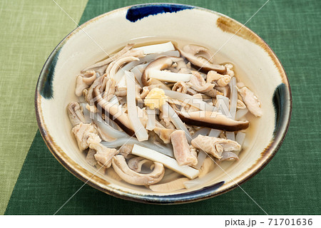 沖縄料理　中身汁 71701636