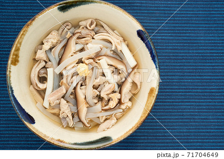 沖縄料理　中身汁 71704649