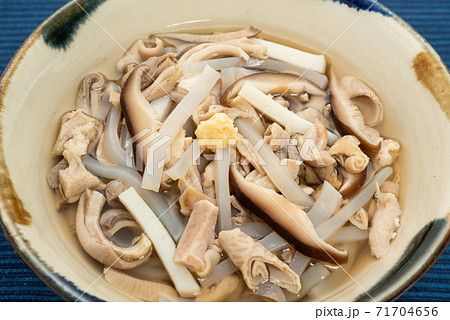沖縄料理 中身汁 沖縄料理 中身汁 71704656