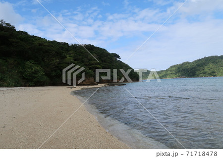 西表島、静かなビーチ 西表島、静かなビーチ 71718478