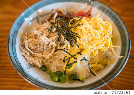 奄美大島の郷土料理 鶏飯 奄美大島の郷土料理 鶏飯 71722261
