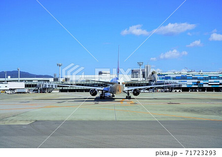大阪国際空港 大阪国際空港 71723293