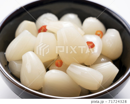 らっきょう 71724328