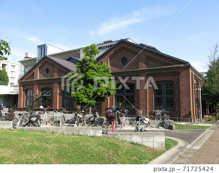 北区立中央図書館（赤レンガ倉庫） 71725424