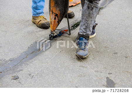 Asphalt crack filler asphalt crack repair, liquid, joint sealant joint seal concrete 71728208