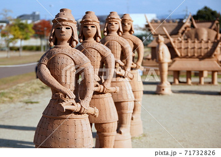 今城塚古墳公園　埴輪 71732826