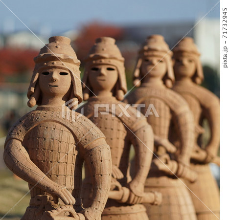 今城塚古墳公園　埴輪 71732945