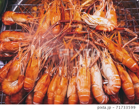Street food Grilled shrimp cooking Seafood Food stall Street food Grilled shrimp cooking Seafood Food stall 71733599