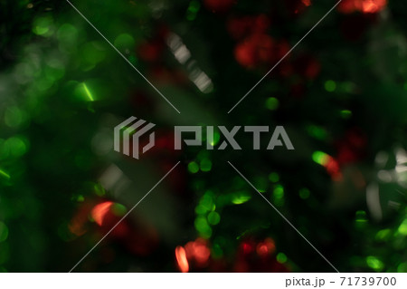 Abstract blurred gold background with beautiful bokeh effect. 71739700