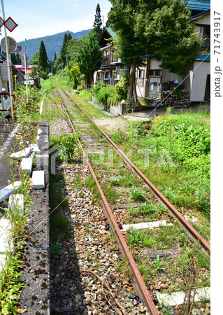 只見線の只見駅から会津川口駅までの各駅と周辺の風景 只見線の只見駅から会津川口駅までの各駅と周辺の風景 71743917