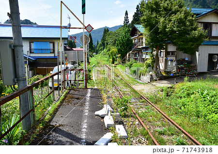 只見線の只見駅から会津川口駅までの各駅と周辺の風景 71743918