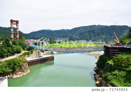 只見線の只見駅から会津川口駅までの各駅と周辺の風景 71743933
