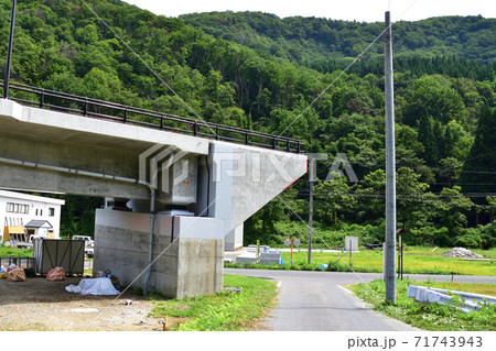 只見線の只見駅から会津川口駅までの各駅と周辺の風景 71743943