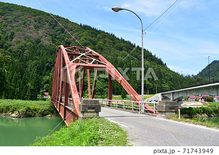 只見線の只見駅から会津川口駅までの各駅と周辺の風景 71743949