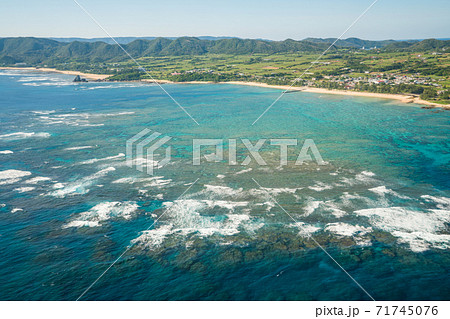 奄美空港への着陸 71745076