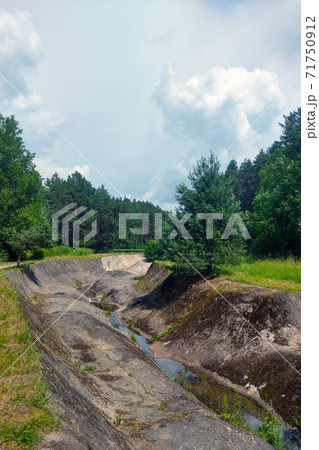 Artificial channel for sports. There is no water. 71750912