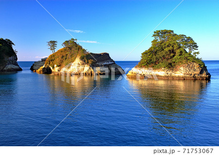 西伊豆海岸堂ヶ島【富士箱根伊豆国立公園】 西伊豆海岸堂ヶ島【富士箱根伊豆国立公園】 71753067