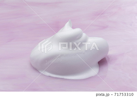 泡 71753310