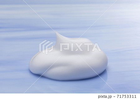 泡 71753311
