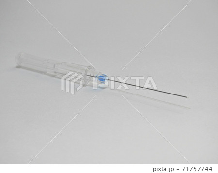 サーフロー針(留置針)、点滴、サイズ24G(黄色) サーフロー針(留置針)、点滴、サイズ24G(黄色) 71757744