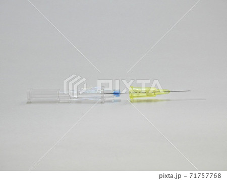 サーフロー針(留置針)、点滴、サイズ24G(黄色) 71757768