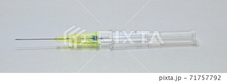 サーフロー針(留置針)、点滴、サイズ24G(黄色) 71757792