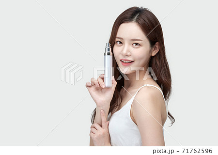 女性 女 女の子 71762596