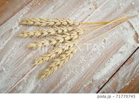 flour and wheat flour and wheat 71770745